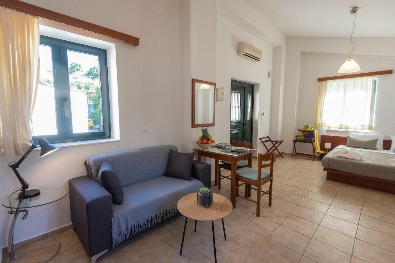 Camara Studios Chania  Buitenkant foto
